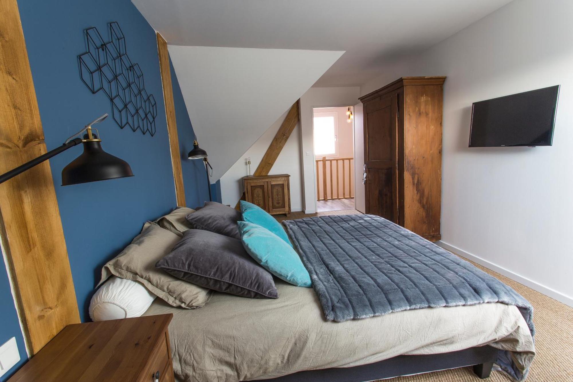 Meubles De Tourisme Griotte Et Cannelle Apartment Bergbieten Bilik gambar